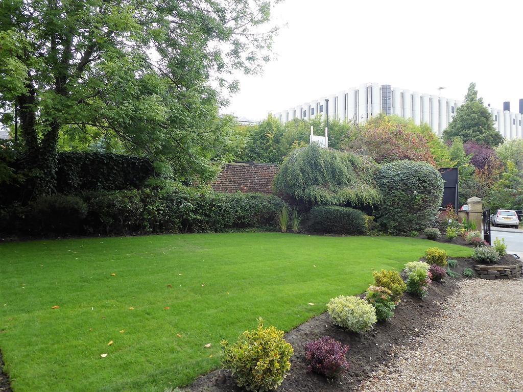 Apartment Claremont Apartments, Centre *